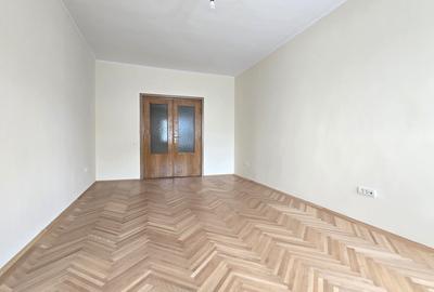 Apartament cu 3 camere decomandat în P-ța Alba Iulia - 2