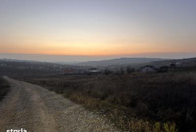 Teren de 900 mp, în Iorga