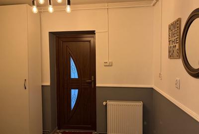 Apartament cu 3 camere semidecomandat în Banu Mărăcine