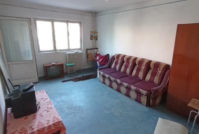 Apartament cu 2 camere decomandat în Nicolina - 3