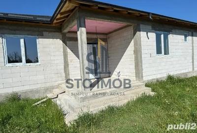 Casă cu 4 camere în Albota - 2
