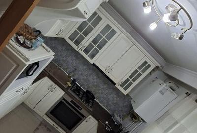 Apartament cu 3 camere decomandat în Eremia - 9