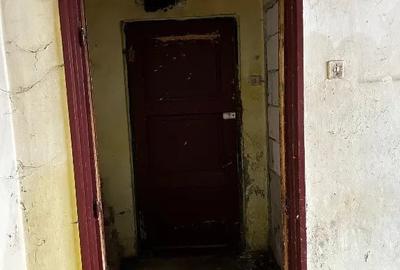 Apartament cu 2 camere semidecomandat în Băi
