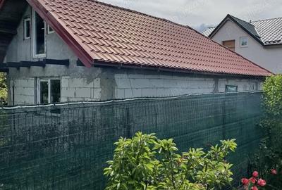 Casă cu Teren 200 Mp în Amara - 2
