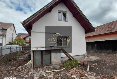 Casă cu 3 camere cu Canalizare în Rovinari - 2