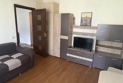 Apartament cu 2 camere decomandat în Florești