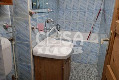 Apartament cu 2 camere nedecomandat în Micro 6 - 9