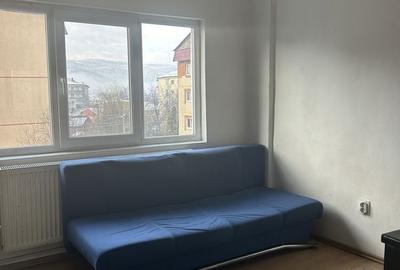 Garsonieră decomandată în Exterior Vest