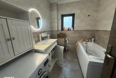 Casă cu 4 camere în Central - 13