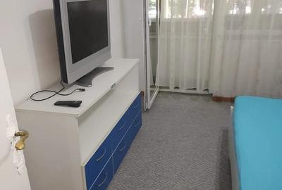 Apartament cu 3 camere decomandat în Unirii