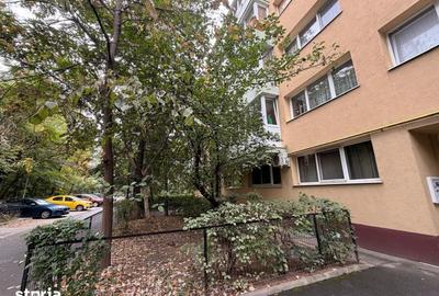 Apartament cu 2 camere decomandat în Drumul Taberei