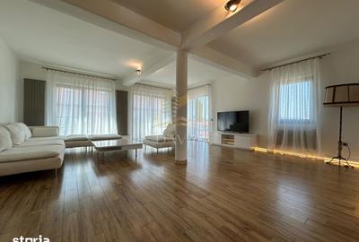 Apartament cu 5 camere în Zorilor