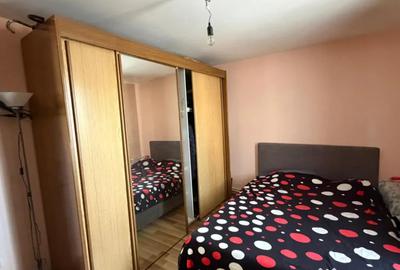 Casă cu 3 camere cu Teren 250 Mp în Central