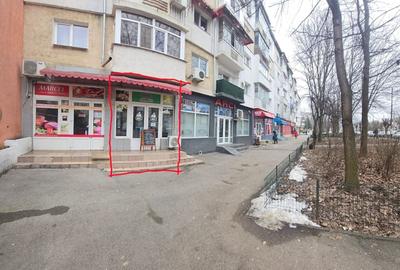 Spațiu comercial, de 40 mp, în Central