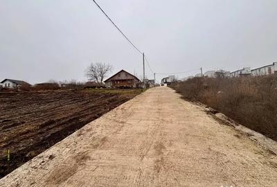 Teren de 575 mp, în Rediu
