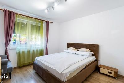 Apartament cu 2 camere decomandat, mobilat în Tractorul