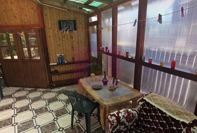 Casă cu 5 camere în Central