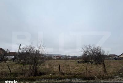 Teren de 1200 mp, în Central - 2