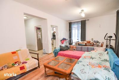 Casă cu Teren 885 Mp în Făget - 2