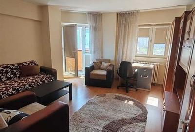 Apartament cu 2 camere decomandat în Dristor