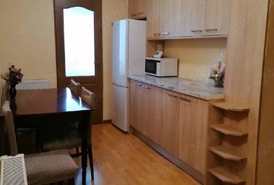 Apartament cu 2 camere decomandat în Central - 2