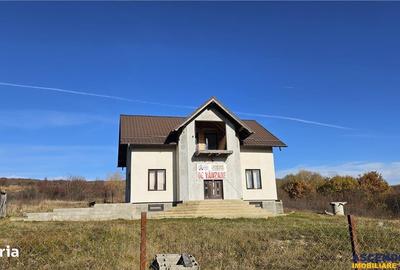 Casă cu 5 camere cu Teren 1532 Mp în Șinca - 9