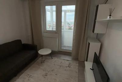 Apartament cu 2 camere decomandat în Victoriei