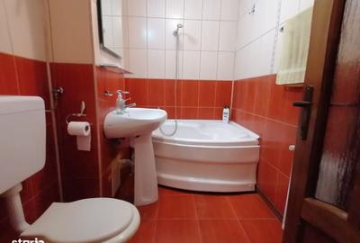 Apartament cu 2 camere în Micro 15 - 4
