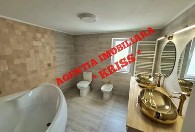Casă cu Teren 400 Mp în Rolast - 1