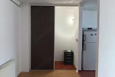 Garsonieră semidecomandată în Florești
