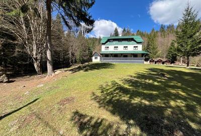 Casă individuală cu 11 camere cu Teren 3333 Mp în Lăpușna - 2