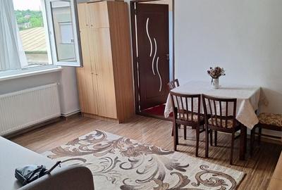 Apartament cu 2 camere semidecomandat în Central - 3