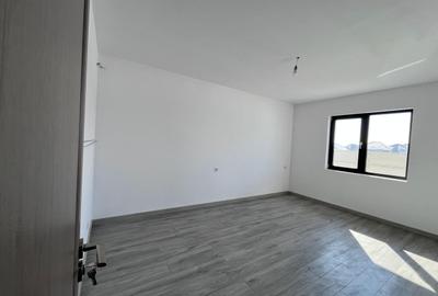 Casă cu 3 camere cu Teren 330 Mp în Pantelimon - 9