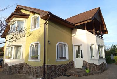 Casă cu 4 camere în Biharia - 1