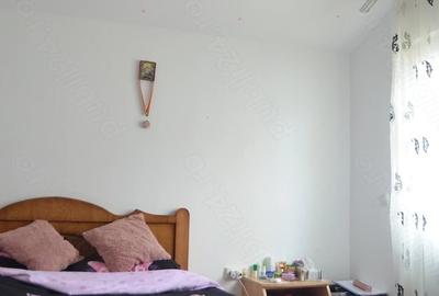 Casă cu 5 camere cu Teren 186 Mp în Valea Alba - 2