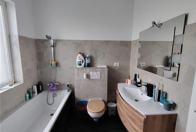 Duplex cu 4 camere cu Canalizare în Moșnița Veche - 12