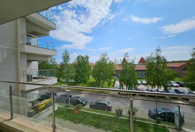Apartament cu 4 camere semidecomandat în Pipera