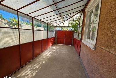 Casă cu 2 camere în Andrei Mureșanu