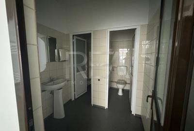 Spațiu comercial, de 1,135.8000488281 mp, în P-ța Alba Iulia - 15
