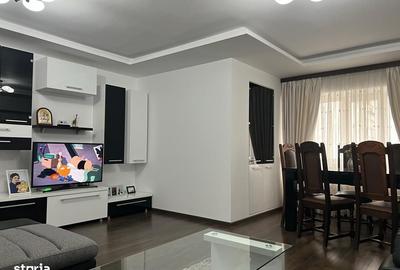 Apartament cu 3 camere în Micro 3 - 6