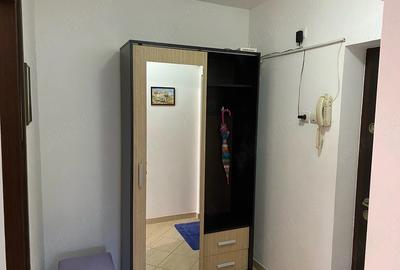 Apartament cu 2 camere decomandat în Tomis Nord - 9