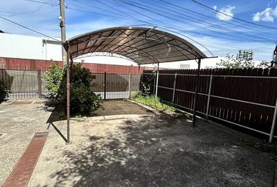 Casă cu 4 camere în Central - 8