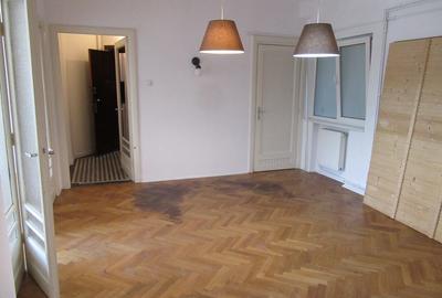 Apartament cu 3 camere semidecomandat, mobilat în Calea Victoriei - 3