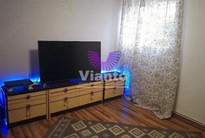 Garsonieră nedecomandată, mobilată în Ștrand