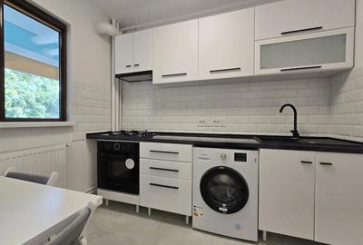 Apartament cu 2 camere semidecomandat în 1 Mai - 2