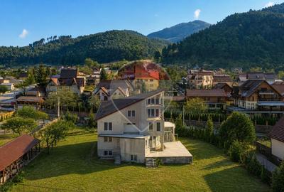 Casă individuală cu 10 camere cu Piscina în Bunloc