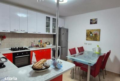 Casă cu 3 camere cu Teren 450 Mp în Bârnova