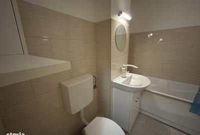 Apartament cu 3 camere decomandat în Micălaca