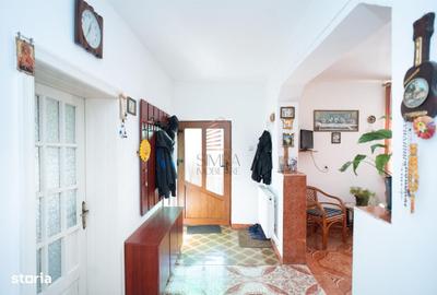 Casă cu 4 camere decomandat cu Teren 570 Mp în Rogerius - 1
