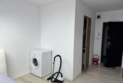 Garsonieră decomandată în Exterior Vest